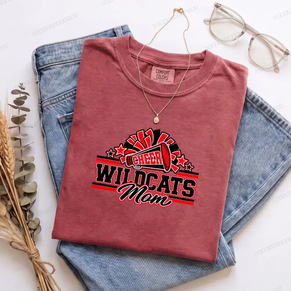 Wildcats Mom on Crimson